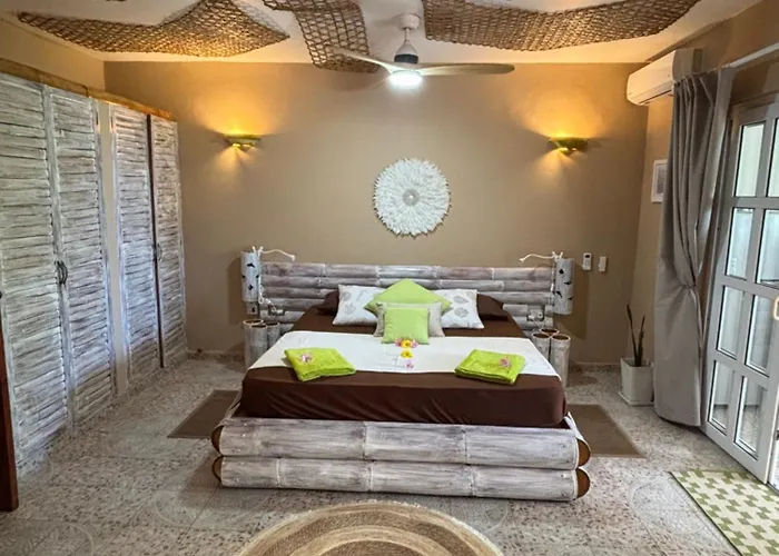 Beau Bamboo Apartment