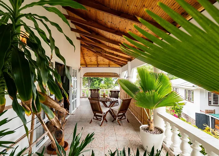 Beau Bamboo * Beau Vallon (Mahe)