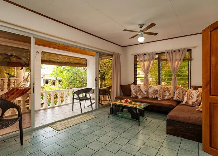 Beau Bamboo * Beau Vallon (Mahe)