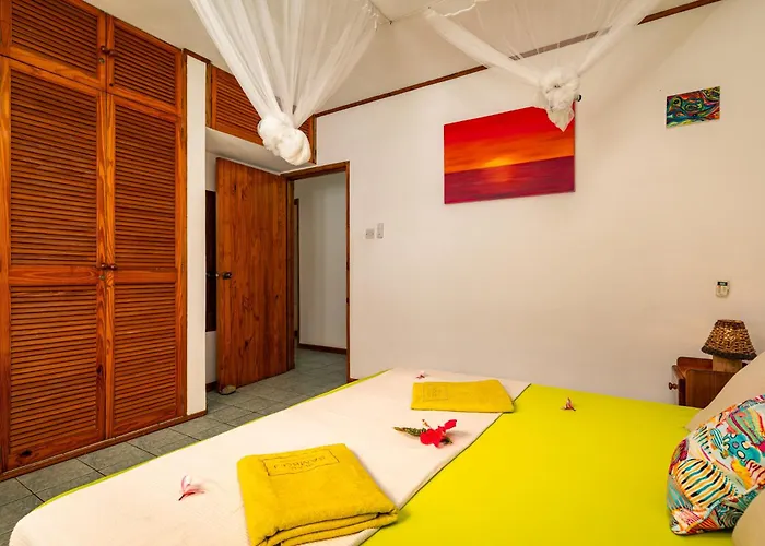 Beau Bamboo Apartment
