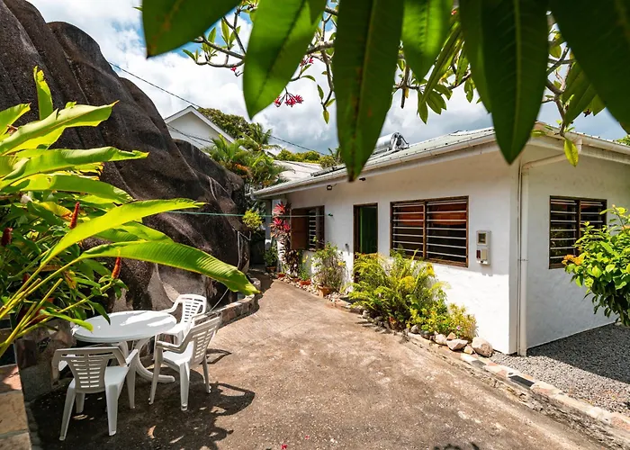 Beau Bamboo Apartment Beau Vallon (Mahe)